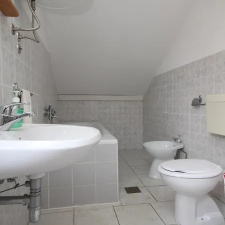 Apartments By The Sea Starigrad, Paklenica - 6626