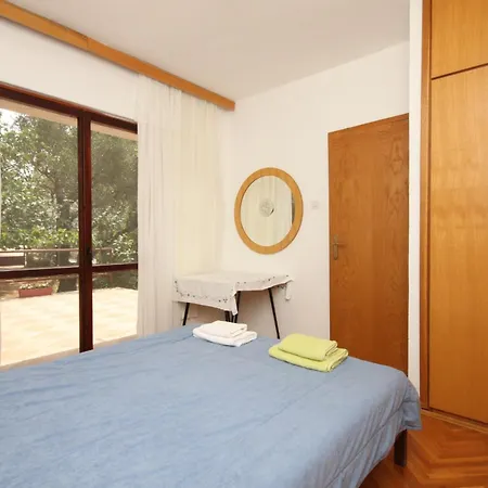 Apartments By The Sea Starigrad, Paklenica - 6626